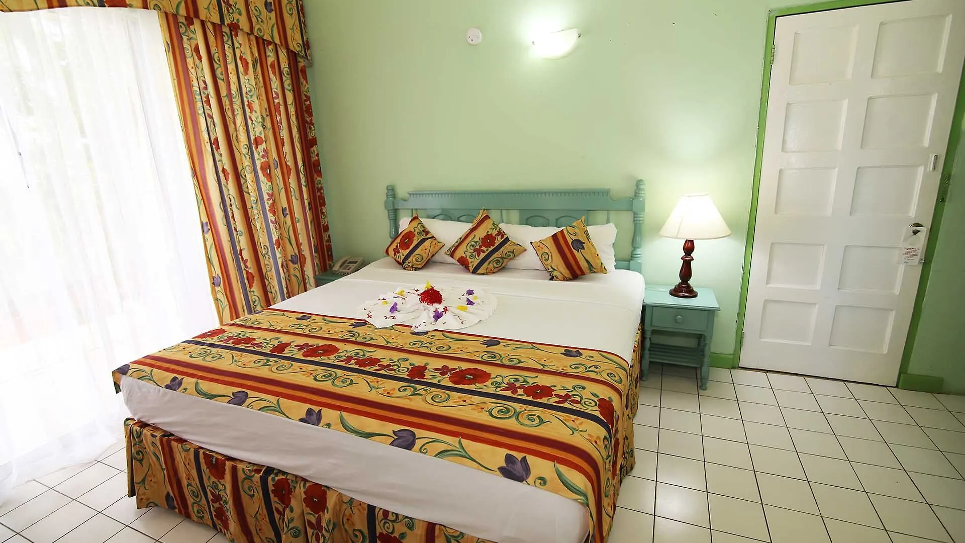 Foote Prints On The Sands Hotel Negril 3*,